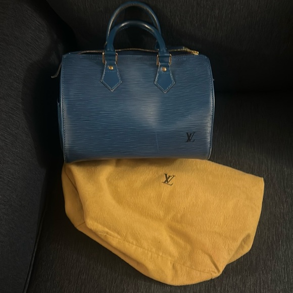 Louis Vuitton Epi Speedy 25 - Picture 17 of 17